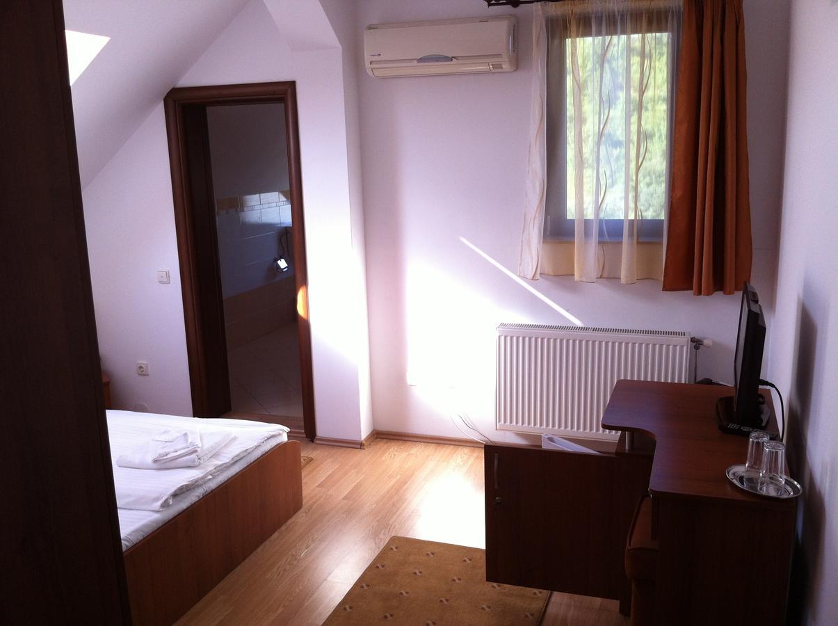 Jrb Hotel Doctor Petru Groza Exterior photo