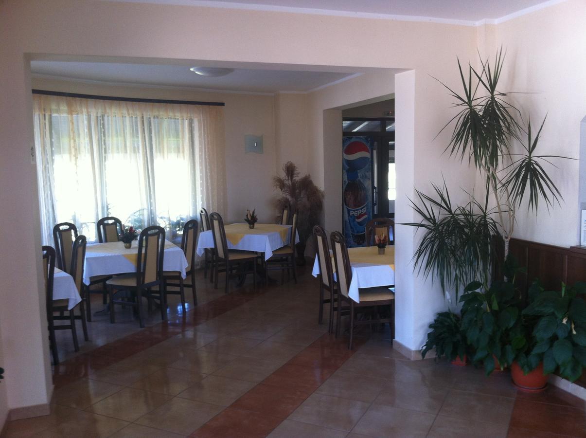 Jrb Hotel Doctor Petru Groza Exterior photo