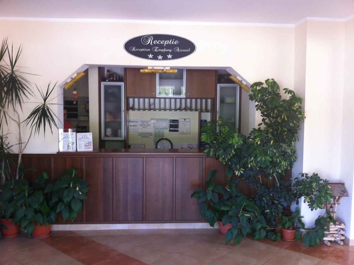 Jrb Hotel Doctor Petru Groza Exterior photo